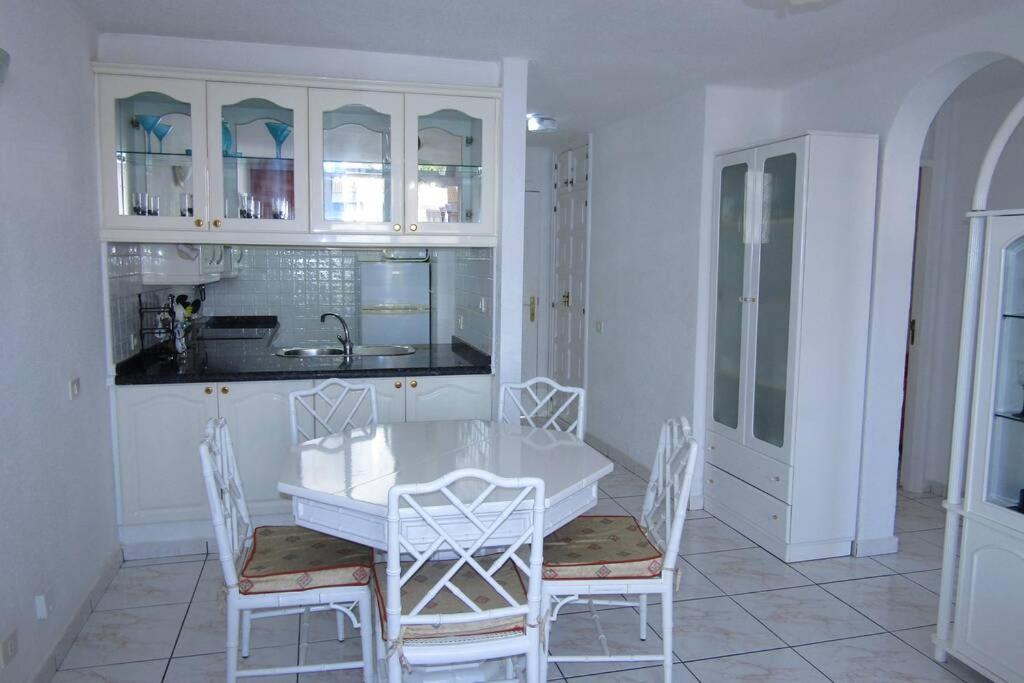 2 Bedrooms Playa Las Americas Parque Santiago I Heated Pool Playa de las Americas  Exterior foto